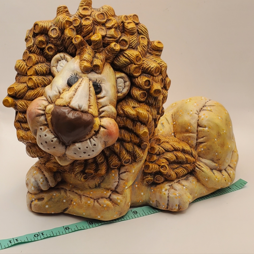 Lion Ceramic Figure Rosy Cheeks Curly Mane 1985 Looks Like Cute Stuffy 10" Decor